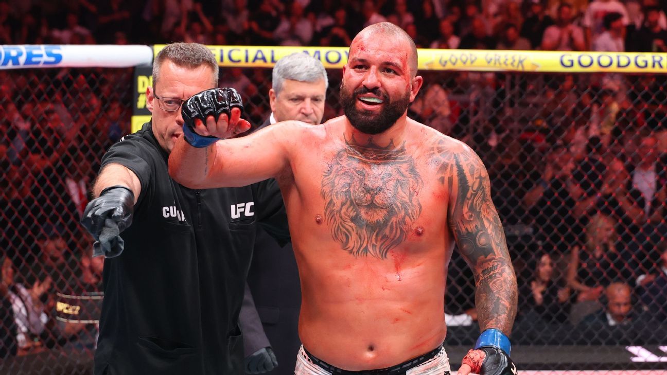 curtis blaydes fractured orbital