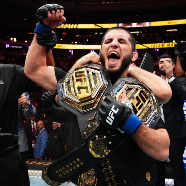islam makhachev ufc title defence