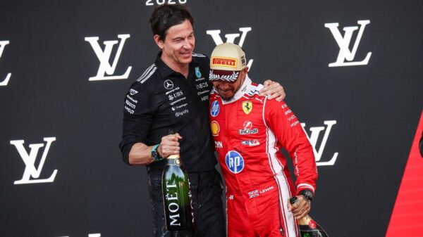 lewis hamilton title threat